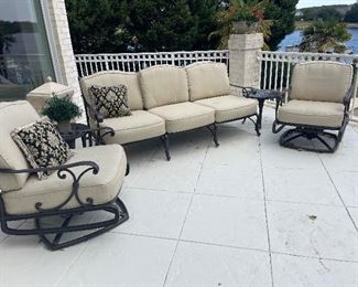 Frontgate patio set with 2 swivel rockers