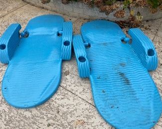 Frontgate pool floats