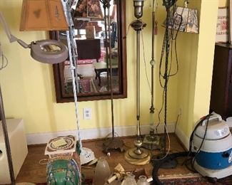 Iron/metal floor lamps