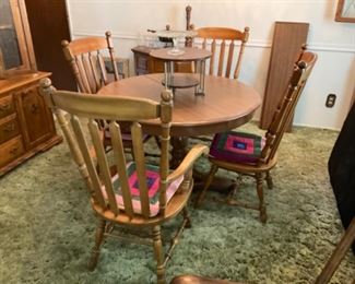 WOOD DINNINGROOM SET