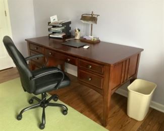 Desk from Toms price….measures 30” d x 5’ w x 32” h.   Was $675 new.  Presale $175.   Office chair also available