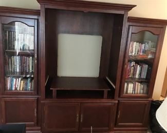 #46	Side Bookcases - Side Bookcase w/glass door - 26x17x69T 	 $65.00 
#47	 Side Bookcases - Side Bookcase w/glass door - 26x17x69T 	 $65.00 
#48	Center Entr. Piece  - 47x22x73T	 $30.00 
Side Bookcases both sold - center available