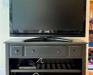 TV Console and TV