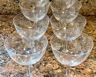 (8) Etched Wine Glasses