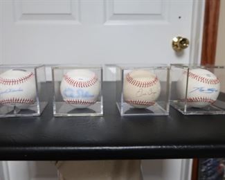 Detroit Tigers signed baseballs