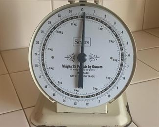 Vintage Style Sears Scale