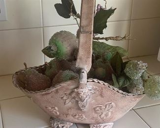 Vintage Style Fruit Basket