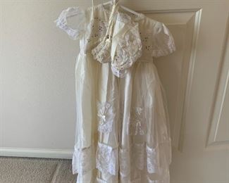 Vintage Lace Young Girls Dress