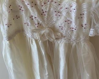 Vintage Lace Young Girls Dress