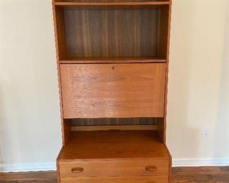 Mid Century Teakwood Bookshelf Dropfront Desk with Drawers
Danish Modern Teakwood Dropfront Desk