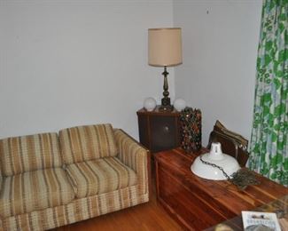 Lane Love Seat/Lane Cedar Chest/ Single Corner Speaker