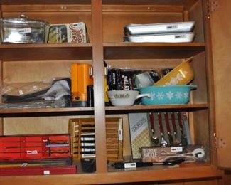 Pyrex / Danish Utensils