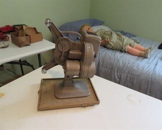 Keystone working projector