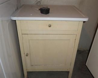 Enamel top cabinet