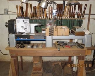 Delta Midi-Lathe No. 46-460