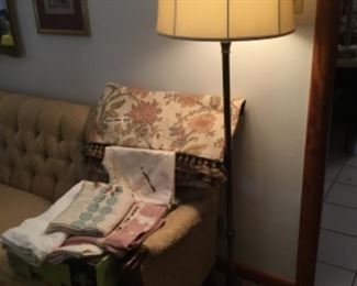 Standing lamp in Living Room- tablecloths - various sizes in box