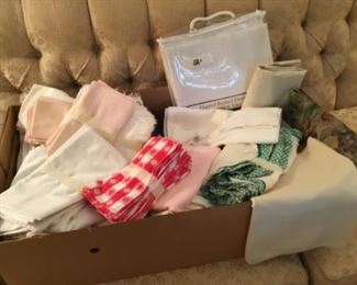Napkins, table scarves, placemats, etc in box