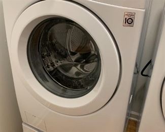 Front Load Washer 23 in / LG Inverter Direct