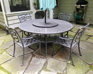cast alum 4 set dining set
