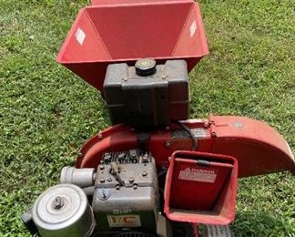 02 ChipperShredder MTD Yard Machines