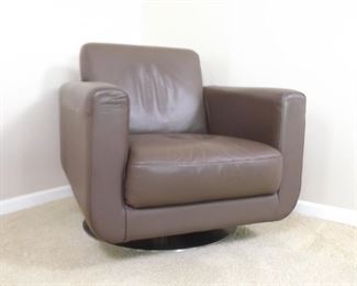 Natuzzi Chocolate Leather Swivel Chair