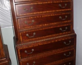 W-44”    D-20”    H-6’