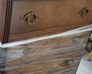 Matching Dresser to Waterfall Vanity