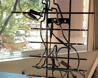 Miller Lite Beer Howling Coyote/Wolf Neon Bar Sign	37x22x6.5in	HxWxD
