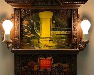 1970s Blitz Weinhard Beer Lighted Sign Advertising	27x23x10in	HxWxD
