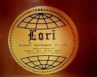 Lori Vintage Acoustic Classical Guitar		
