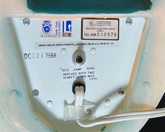 1980s Spud Mackenzie Bud Lamp Light Lighted Dog Display Sign Budweiser	15x10x17in	HxWxD
