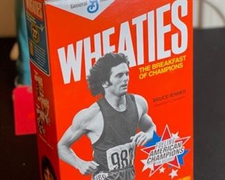 2012 Wheaties Box Bruce Jenner	12x7.75x2.75in	HxWxD
