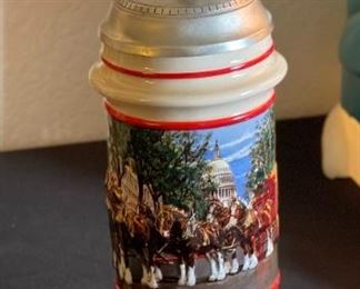 Budweiser 2008 Members Exclusive Stein Clydesdale 75th Anniversary BSM1 Anheuser Busch	10.25in h x 4.5in Diameter at base	
