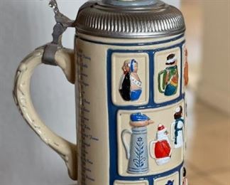 Schultz and Dooley Utica Club 40th Anniversary Stein Limited Edition  - RARE	12x4.5x7in	HxWxD
