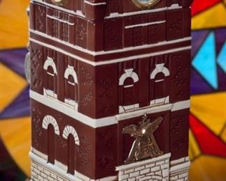Anheuser-Busch Brew House Clock Tower Stein 10th Anniversary Collector Club 2005 #CB33	10.5x4.25x6in	HxWxD
