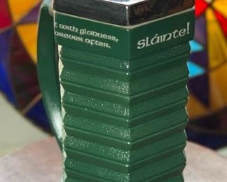 2008 Anheuser-Busch Budweiser St. Patrick’s Day Stein CS679	8.25x4x5.5in	HxWxD
