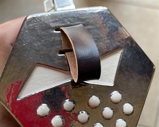 2008 Anheuser-Busch Budweiser St. Patrick’s Day Stein CS679	8.25x4x5.5in	HxWxD
