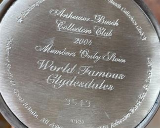 Anheuser Busch Collectors Club 2004 World Famous Clydesdales CB29 Stein	8.5x4x6in	HxWxD
