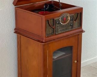 Crosley CR86 Radio with Entertainment Console cab   Stack O'Matic Record Player Turntable/CD/AM-FM	36 x 20 x 16.5in	HxWxD
