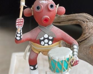 Vintage 4 Doll Mud Head Kachina Tree Alfred Benally Navajo Native American	25x16x12in	HxWxD
