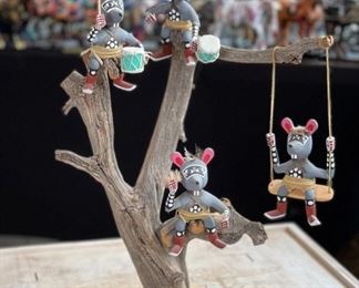 4 Mouse Kachina Tree Alfred Benally Navajo Native American	18.5x13x9in	HxWxD
