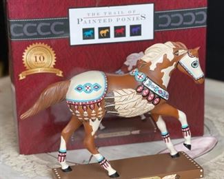 Trail of Painted Ponies, SPIRIT OF THE CHIEF (4030251)  Horse Figurine	7x7.5x2.5in	HxWxD
