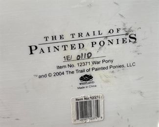 Painted Ponies 12371 Large War Pony Head Bust  Horse Figurine	14x7x5in	HxWxD
