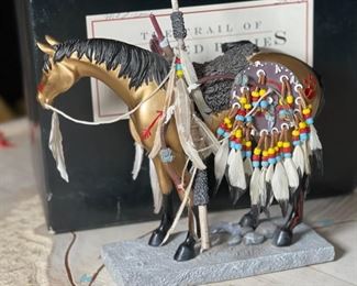 Trail Of The Painted Ponies Medicine Pony 1549  Horse Figurine	7x7.5x2.5in	HxWxD
