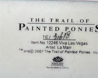 Painted Ponies Viva Las Vegas Item #12246 2007 Horse Figurine	7x7.5x2.5in	HxWxD

