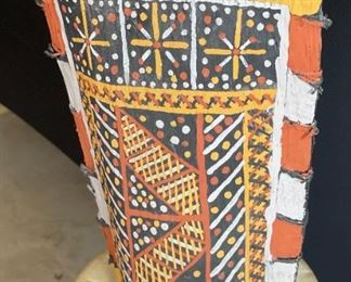 Tiwi Design Art Basket Bark Pukumani skin design, Australia	13x10x4in	HxWxD
