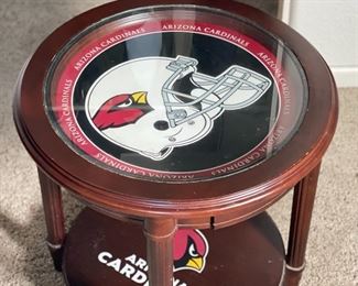 Arizona Cardinals Round End Table	21in H x 22in Diameter	
