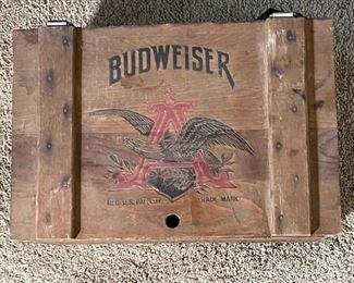 1976 Anheuser-Busch Wood Case/Crate/Box Budweiser Centennial Beer	12x18x12in	HxWxD
