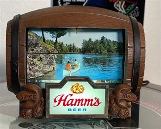 1960s Hamm’s Beer Barrel Motion Flip Sign Display Hamms	8.5x9.25x5.5in	HxWxD
