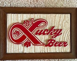 Lucky Beer Sign Plastic	5.75x8.5in	
